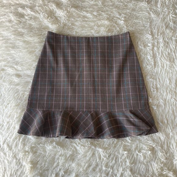 Aritzia Sunday Best Fit and Flare Mini Skirt - Picture 2 of 4